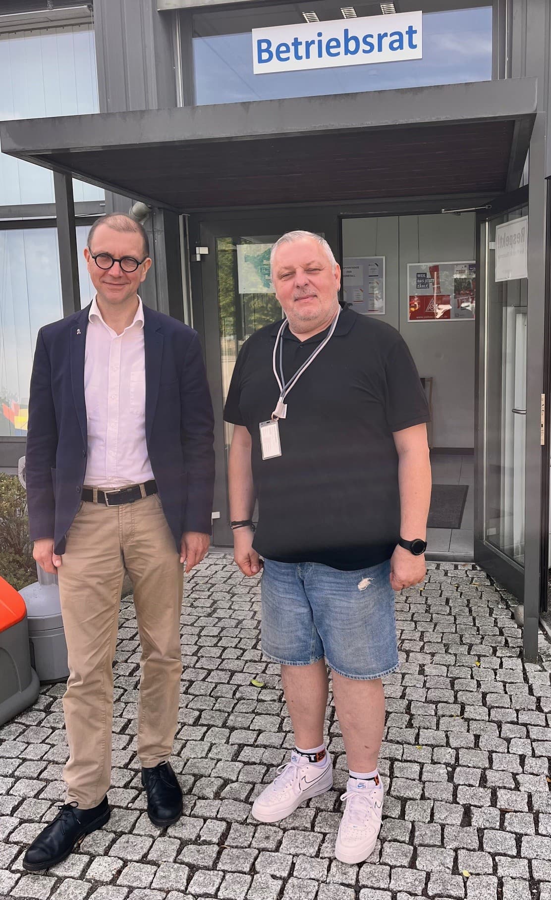 St. Ingbert im Gespräch: Dialog über Stellenabbau und Logistik-Modernisierung bei Festo