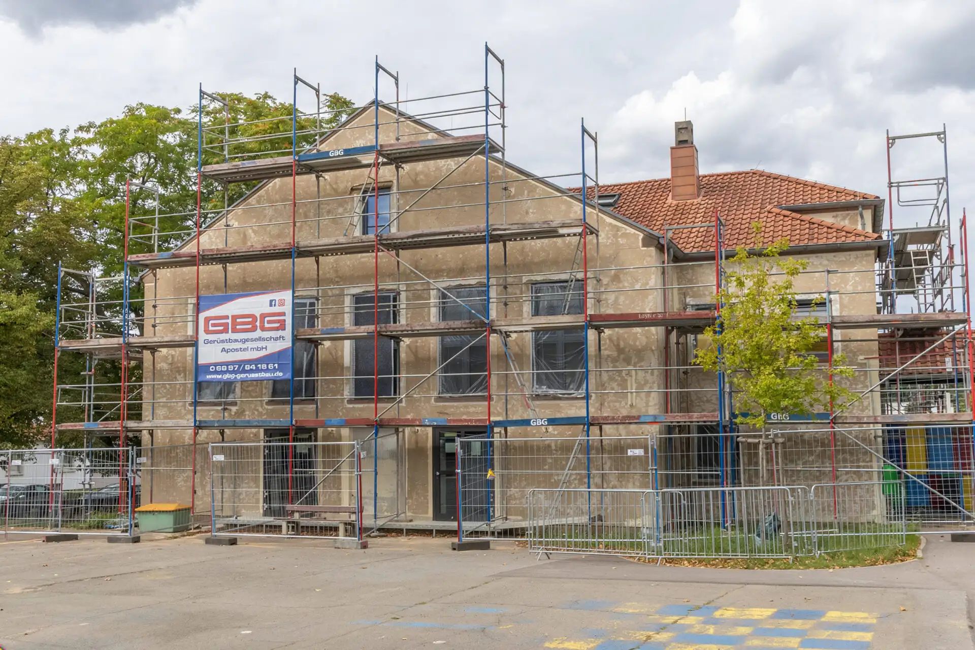 Turnhalle der Albert-Weisgerber-Schule