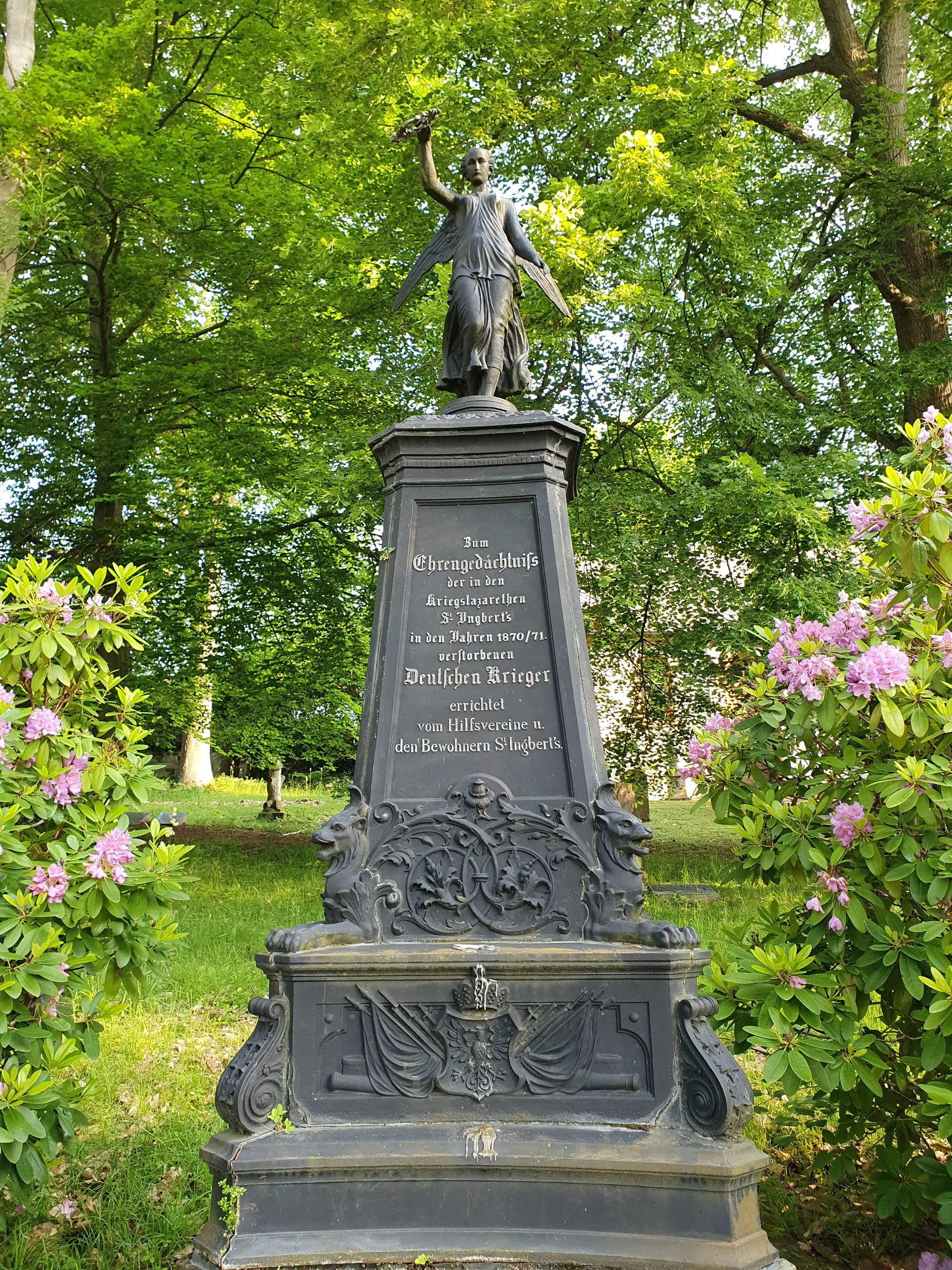 Denkmal im Alten Friedhof in St. Ingbert.